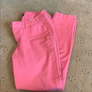 Women’s, size 4 coral dress capris